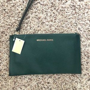 Michael Kors  Large Jet Set Clutch